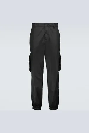 Prada Cargohose aus Re-Nylon