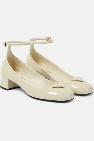 Prada Pumps aus Lackleder