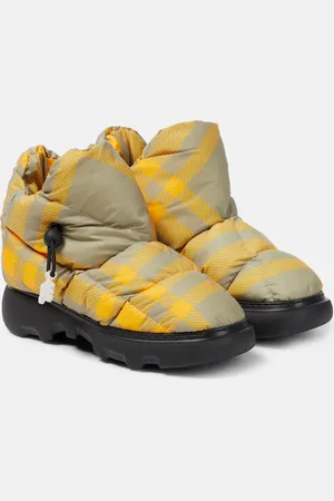 Burberry Schneestiefel Check
