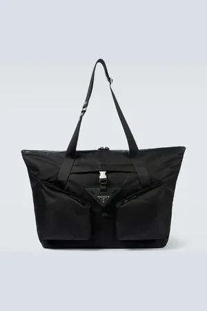 Prada Weekender aus Re-Nylon mit Leder