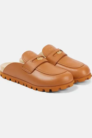 Miu Miu Slippers aus Leder