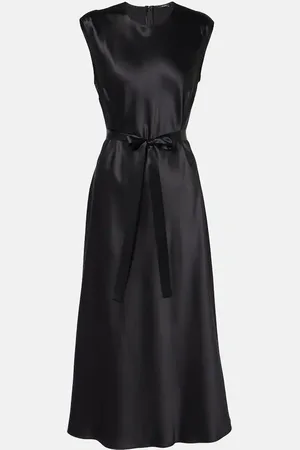 Joseph Midikleid Garnier aus Seidensatin