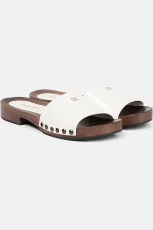 Miu Miu Pantoletten aus Lackleder