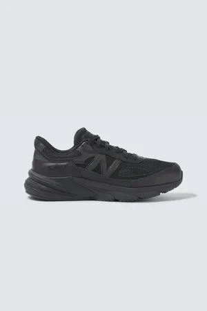 Comme des Garçons Comme des Garçons Homme X New Balance Sneakers Made In USA 990v6