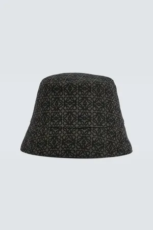 Loewe Wendbarer Hut Anagram