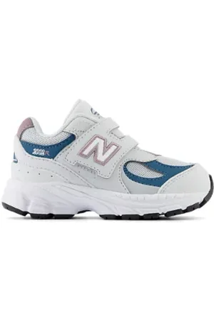 New Balance Kinder 2002 HOOK & LOOP in , Synthetik, Größe 21