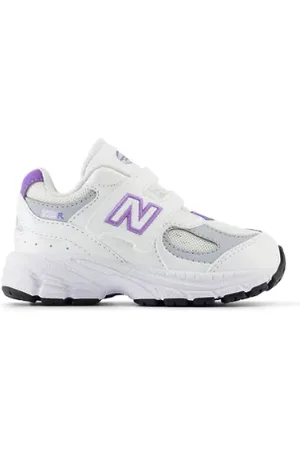 New Balance Kinder 2002 HOOK & LOOP in , Synthetic