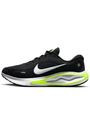 Nike Journey Run Straßenlaufschuh (Herren)