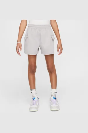 Nike Sportswear gewebte Cargoshorts (Mädchen)