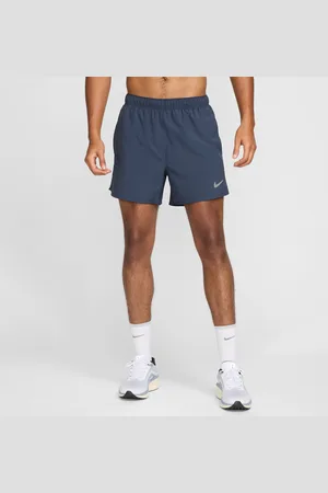 Nike Challenger vielseitige 2-in-1-Shorts mit Dri-FIT-Technologie (Herren, ca. 13 cm)