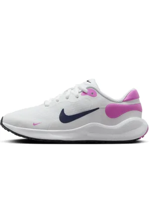 Nike Revolution 7 Straßenlaufschuh (ältere Kinder)