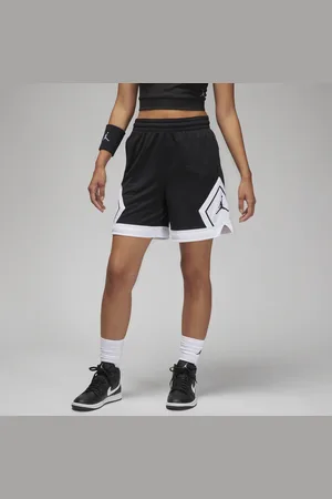 Jordan Sport Damenshorts mit diamantförmigen Akzenten