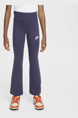 Nike Sportswear Classic Leggings mit hohem Bund und ausgestelltem Bein für Mädchen