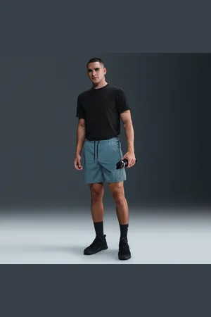 Nike Unlimited vielseitige Dri-FIT Herrenshorts ohne Futter (ca. 18 cm)