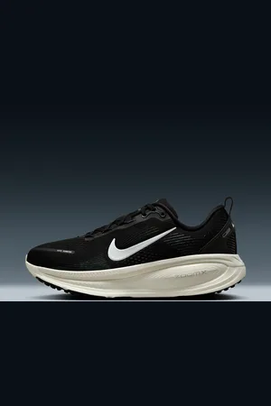 Nike Vomero 18 Straßenlaufschuh (Damen)