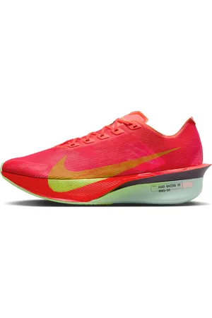 Nike Vaporfly 4 Straßenlaufschuh für Wettkämpfe (Herren)