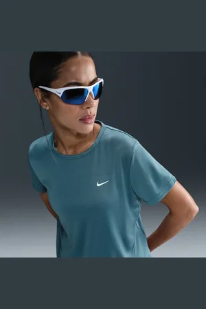 Nike Tempo Dri-FIT Kurzarm-Laufoberteil (Damen)