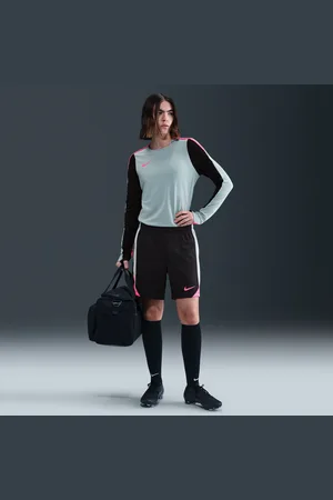 Nike Strike Dri-FIT Fußballshorts für Damen