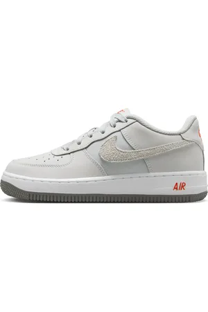 Nike Air Force 1 LV8 Schuh (ältere Kinder)