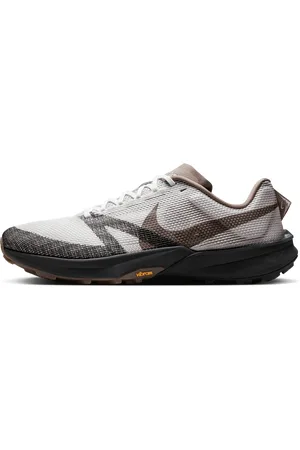 Nike Terra Kiger 10 Traillaufschuh (Herren)