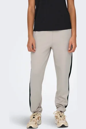 ONLY Onpkam Normal Geschnitten Jogginghose