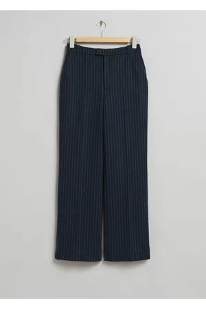 & OTHER STORIES Elegante Hose In Schmaler, Ausgestellter Passform - Blau