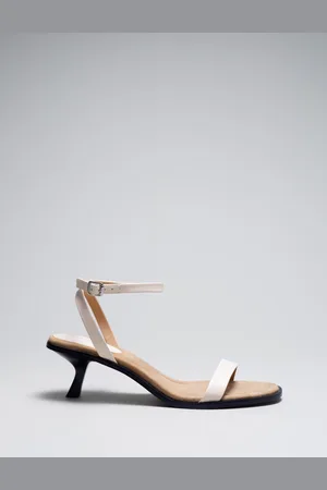 & OTHER STORIES Ledersandalen Mit Kitten-Heel