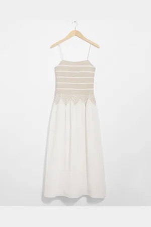 & OTHER STORIES Gesmoktes Midikleid Mit Schmalen Trägern - Weiß