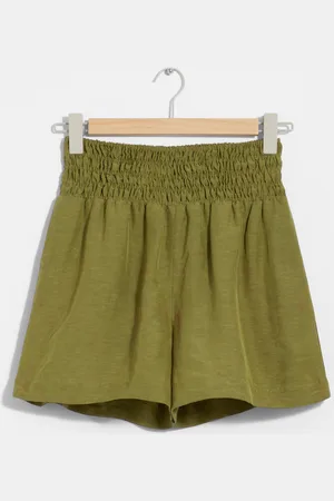 & OTHER STORIES Gesmokte Shorts - Grün