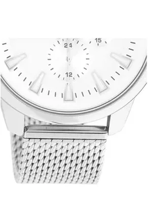 Oozoo Quarzuhr Herren Armbanduhr Timepieces, (Analoguhr), Herrenuhr rund, groß (ca. 45mm) Metall, Mesharmband, Fashion-Style silberfarben