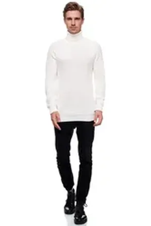 Rusty Neal Rollkragenpullover mit kuscheligem Rollkragen weiß M