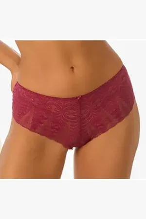 Lascana Panty Amira aus dezent transparenter Spitze rot 32/34