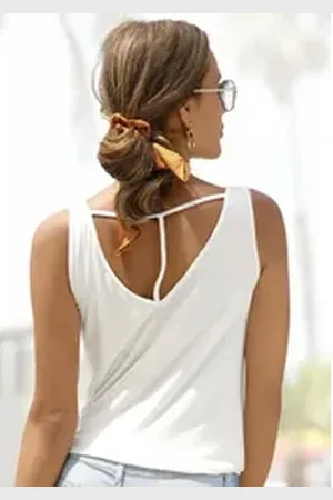Buffalo Tanktop mit tiefem Rückenausschnitt, V-Ausschnitt, Rückendetail beige 40/42