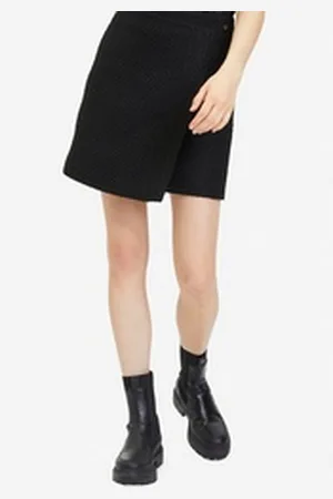 Tamaris Minirock mit Markenlabel- NEUE KOLLEKTION schwarz 36