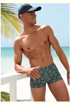 Bruno Banani Boxer-Badehose im Animal-Design grün 7
