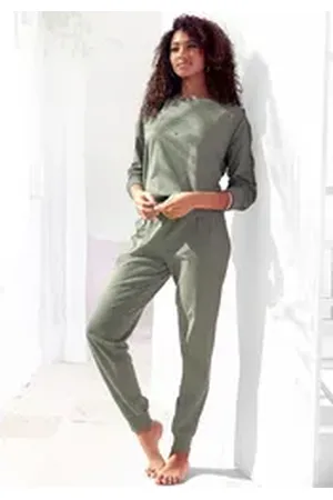 KangaROOS Pyjama (2 tlg) mit Slogan-Frontdruck grün 32/34