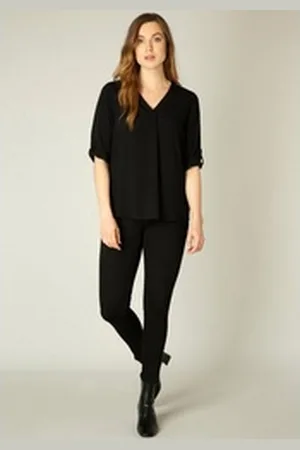Base Level Klassische Bluse mit Ärmelumschlag schwarz 36