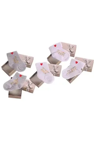 La Bortini Neugeborenen-Geschenkset Geschenkbox und Socke mit Ankündigung Papa Oma Opa Geschenkidee weiß