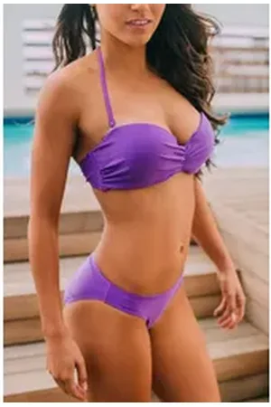 AvaMia Bügel-Bikini Bikiniset Vorgeformtes Bandeau-Bikinitop mit Bikinihose Low Bikini (Bikinihose und Bikinitop) Bandeau-Bikinitop mit Bikinihose Low Bikini Set lila XL