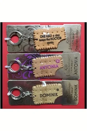 ALBATROS Schlüsselanhänger "Dominik" - Schlüsselanhänger Keks - -Geschenkartikel