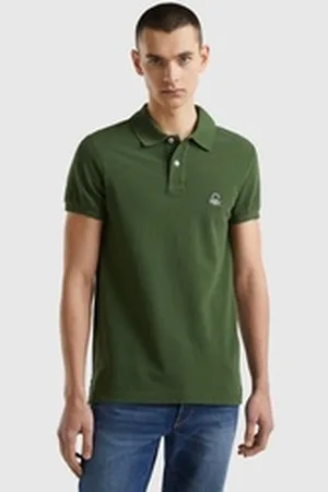Benetton United Colors of Poloshirt mit großem Label-Badge grün S