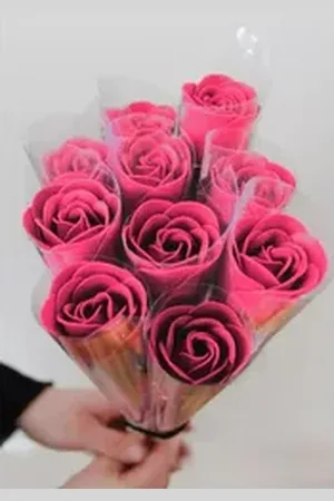 accentra Badezusatz Baderosen Strauß » Set 10 x Bade Rosen » Badekonfetti mit Rosen Duft, 1-tlg., » Seifenrosen » Blumenstrauß rosa