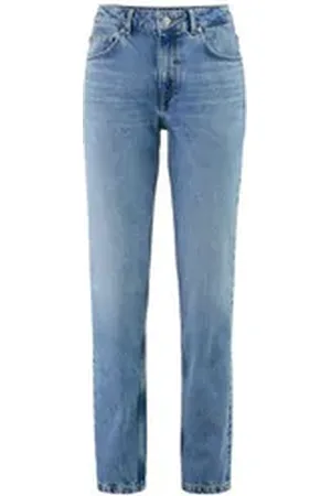 hessnatur Bequeme Jeans HANNA High Rise Mom aus reinem Bio-Denim (1-tlg) HANNA High Rise Mom aus reinem Bio-Denim blau 26/32