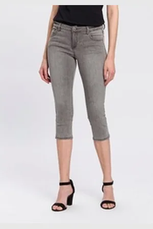 ARIZONA Caprijeans Ultra-Stretch extra-enger Schnitt, modischer Beinabschluss mit Schlitz grau 48