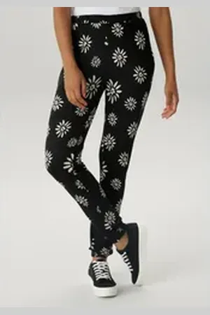 Aniston Schlupfhose mit trendigen Blütenprint allover - NEUE KOLLEKTION bunt|schwarz 44