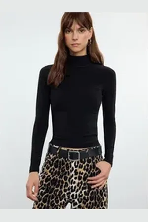 Trendyol Langarmshirt (1-tlg) Plain/ohne Details schwarz L