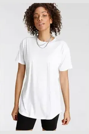 Tamaris Oversize-Shirt Kurzarm, weiter Schnitt, Basic-Stil, Rundhalsausschnitt weiß 32/34