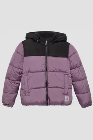 QS by s.Oliver Funktionsjacke Steppjacke mit Fleecefutter und abnehmbarer Kapuze Kontrast-Details lila M