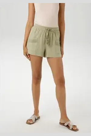 Aniston Shorts mit Häkel-Applikationen verziert - NEUE KOLLEKTION grün 44