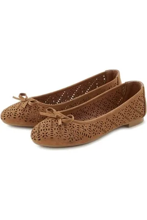 Lascana Ballerina Freizeitschuh, Slipper, Halbschuh mit kleinen Cut-Outs VEGAN braun 44 EU